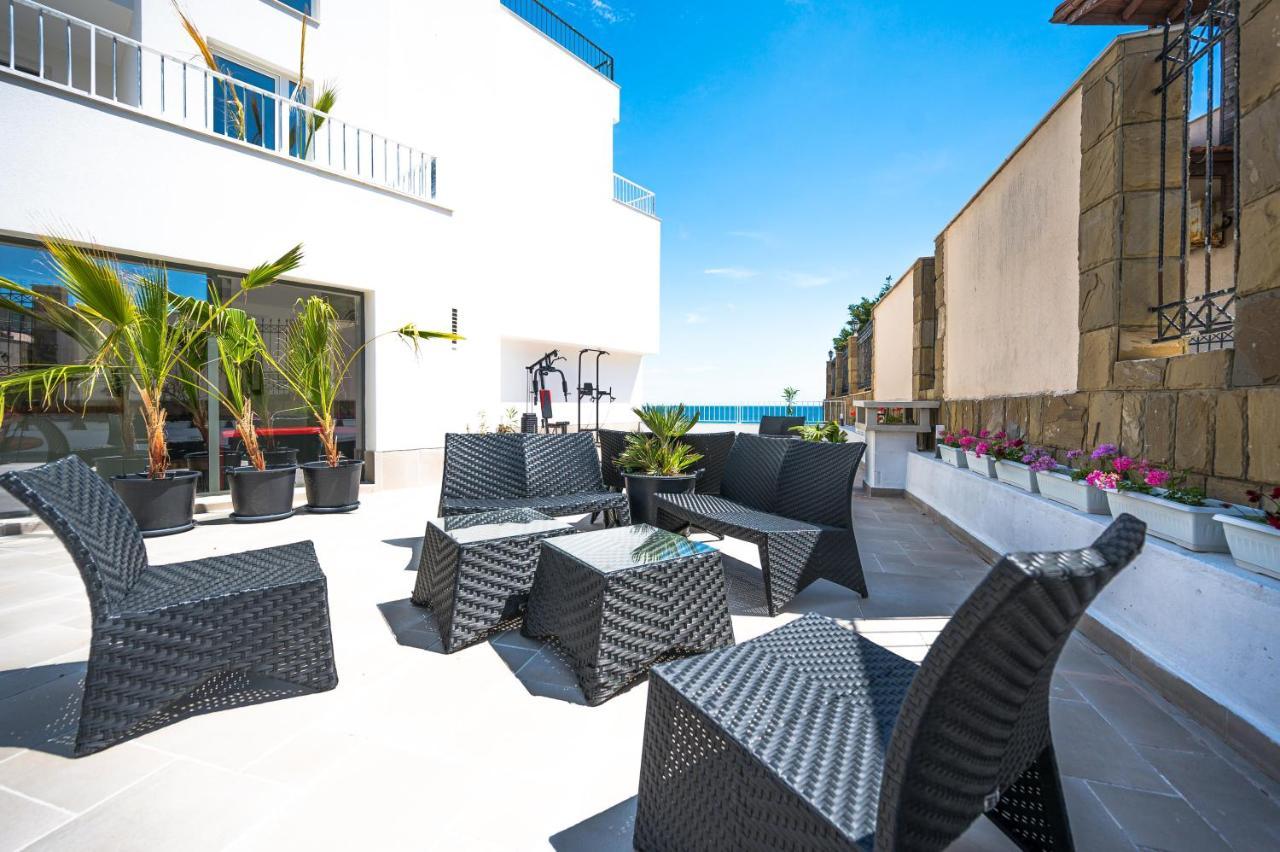 Ji Hotel سوزوبول المظهر الخارجي الصورة